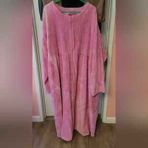 Vintage Stan Herman chenille half zip robe